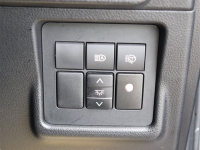 صورة 42 لـ 2019 Toyota LAND CRUISER PRADO