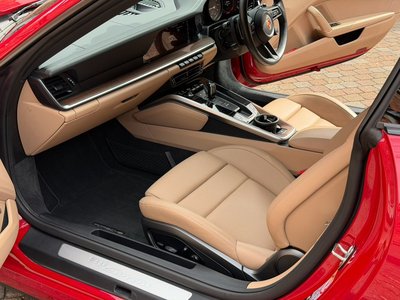 2020 Porsche 911 thumbnail 34