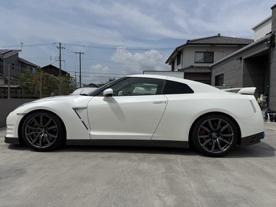 صورة 10 لـ 2014 Nissan GT-R