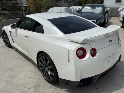 صورة 9 لـ 2014 Nissan GT-R
