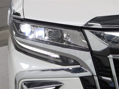 2022 Toyota ALPHARD — фото 46
