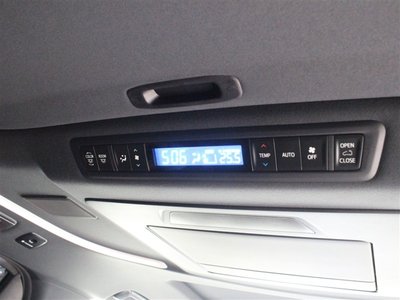 2022 Toyota ALPHARD — фото 34