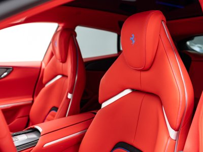 صورة 31 لـ 2024 Ferrari PUROSANGUE