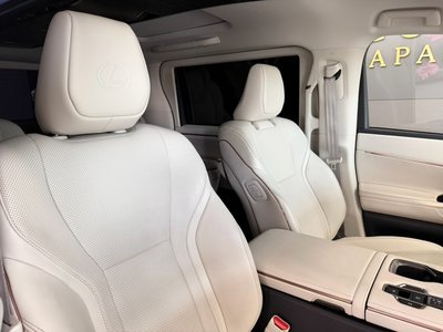2024 Lexus LM 照片 40