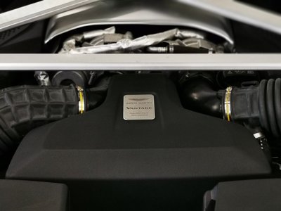 2018 Aston Martin VANTAGE 缩略图 21