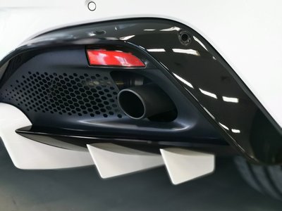 2018 Aston Martin VANTAGE 缩略图 36
