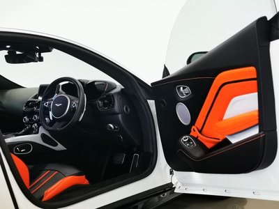 2018 Aston Martin VANTAGE 缩略图 7