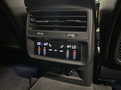 2022 AUDI Q8 — миниатюра 64