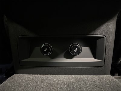 2022 AUDI Q8 — миниатюра 65