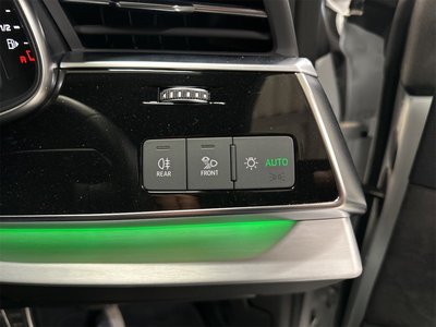 2022 AUDI Q8 — миниатюра 27