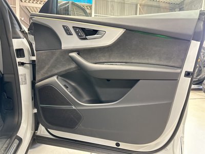 2022 AUDI Q8 — миниатюра 19