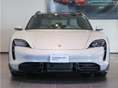 2023 Porsche TAYCAN 缩略图 4