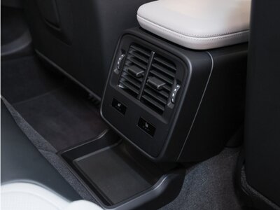 2023 Porsche TAYCAN 缩略图 17
