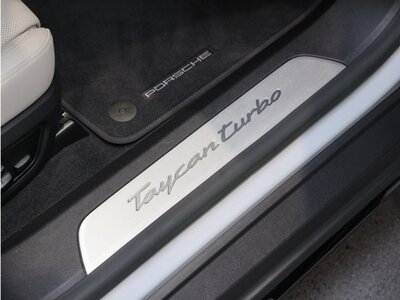 2023 Porsche TAYCAN 缩略图 19