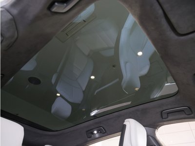 2023 Porsche TAYCAN 缩略图 18