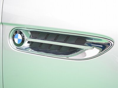 2003 BMW Z8 — фото 15