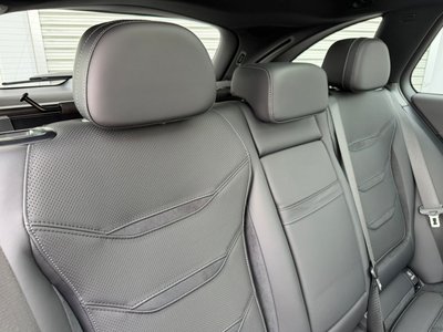 2025 Mercedes-BENZ C-CLASS AMG 照片 26