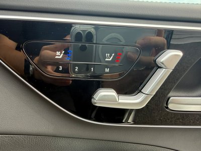 2025 Mercedes-BENZ C-CLASS AMG 照片 23