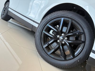 2025 LAND Rover RANGE ROVER VELAR — миниатюра 3