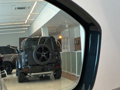 2025 LAND Rover RANGE ROVER VELAR — миниатюра 10