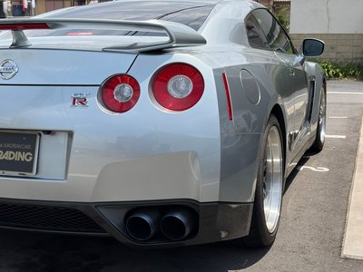 صورة 18 لـ 2008 Nissan GT-R