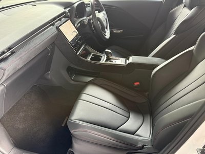 2024 Lexus LBX 照片 26
