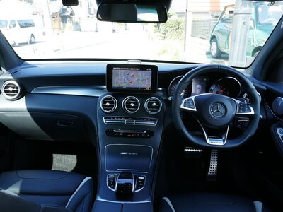 صورة 22 لـ 2018 Mercedes-BENZ GLC AMG