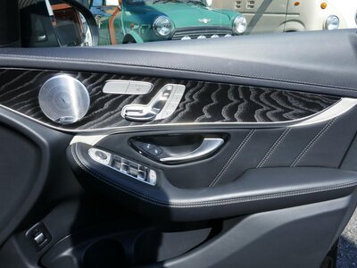 صورة 39 لـ 2018 Mercedes-BENZ GLC AMG