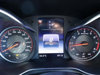 صورة 59 لـ 2018 Mercedes-BENZ GLC AMG