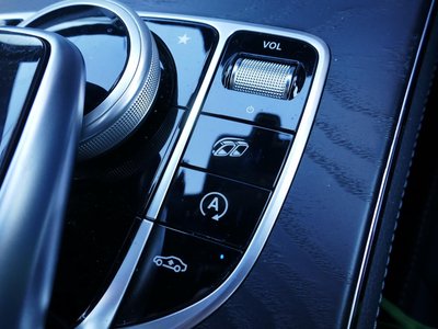 صورة 35 لـ 2018 Mercedes-BENZ GLC AMG