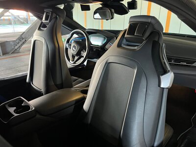 2015 BMW I8 — фото 110
