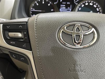 2023 Toyota LAND CRUISER PRADO — фото 13