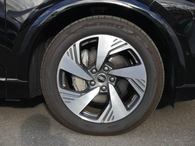 2025 AUDI Q6 E-TRON photo 17