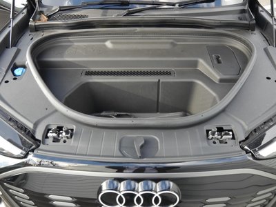 2025 AUDI Q6 E-TRON photo 19
