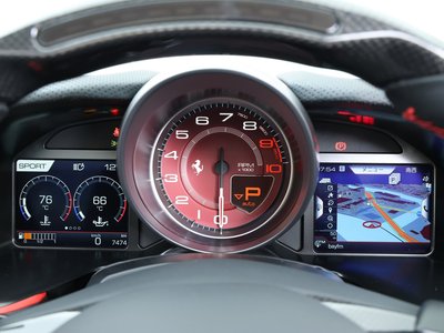 2020 Ferrari 812 GTS 照片 9