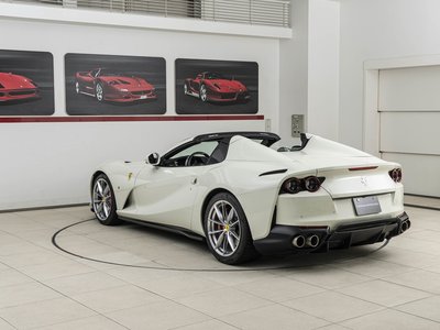 2020 Ferrari 812 GTS photo 24