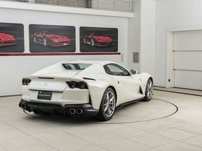 2020 Ferrari 812 GTS photo 22