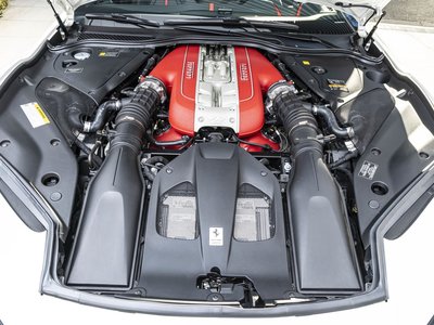 2020 Ferrari 812 GTS photo 30