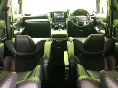 2022 Toyota ALPHARD 照片 28
