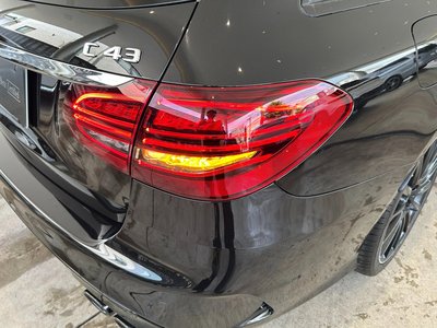 2021 Mercedes-BENZ C-CLASS AMG thumbnail 34