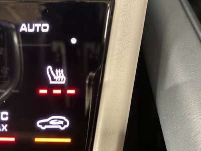 2020 Porsche CAYENNE thumbnail 25