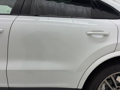 2020 Porsche CAYENNE thumbnail 39