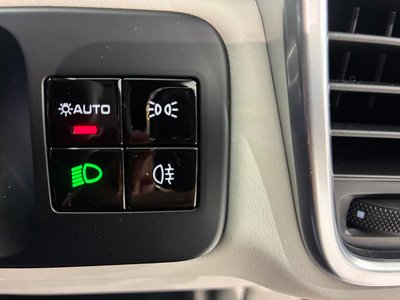 2020 Porsche CAYENNE thumbnail 23