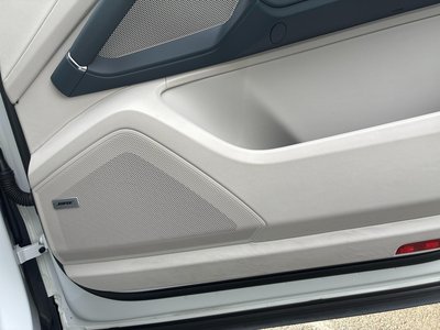 2020 Porsche CAYENNE thumbnail 64