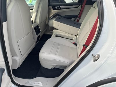 2020 Porsche CAYENNE thumbnail 72