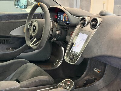 2020 Mclaren 600LT thumbnail 95