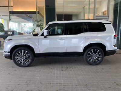 2025 Lexus GX — миниатюра 5