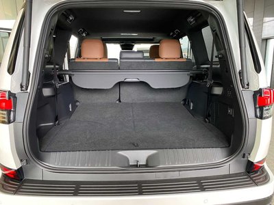2025 Lexus GX — миниатюра 41