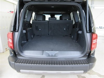 صورة مصغرة 25 لـ 2024 Toyota LAND CRUISER 250