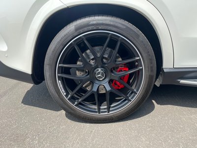 صورة 11 لـ 2021 Mercedes-BENZ GLE AMG